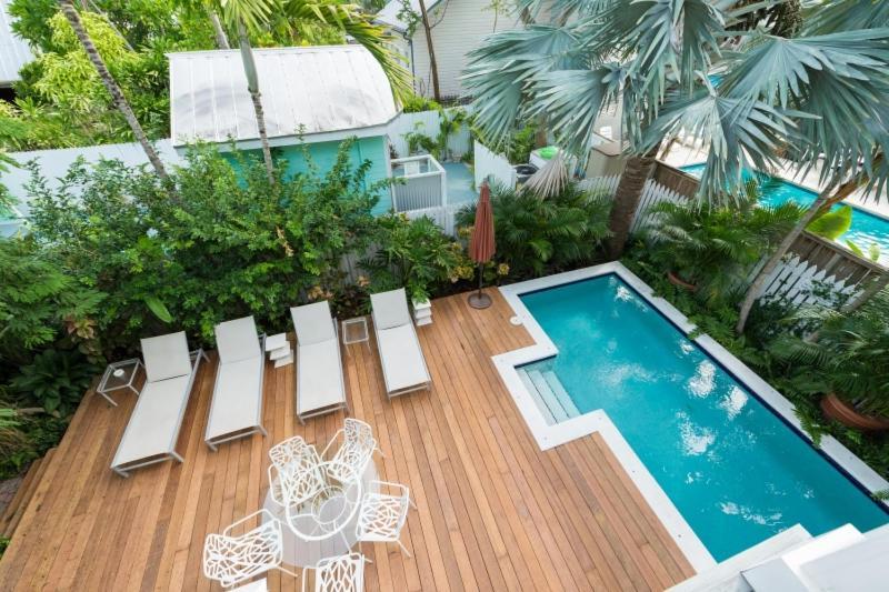 Windsor Townhomes 6 Key West